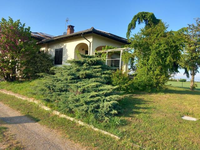 Casa in vendita a Piemonte, Alessandria