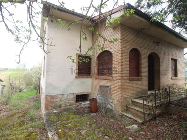 Casa in vendita a Monteroni D'arbia, Toscana