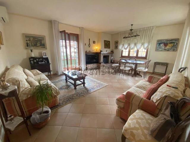 Casa in vendita a Massarosa, Toscana