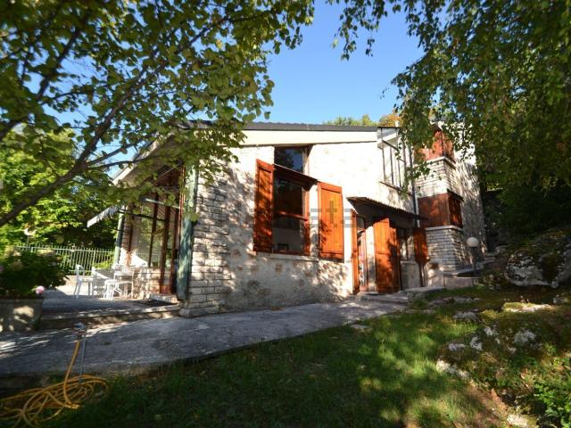 Casa in vendita a San Zeno Di Montagna, Veneto