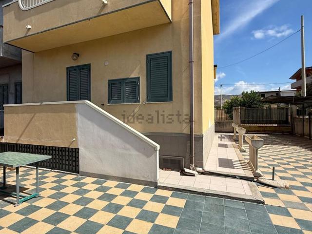 Casa in vendita a Paese Vecchio, Melito di Porto Salvo