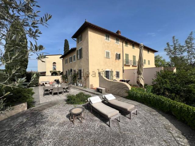 Casa in vendita a Scandicci, Toscana