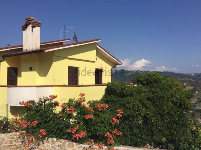 Casa in vendita a Agropoli, Campania