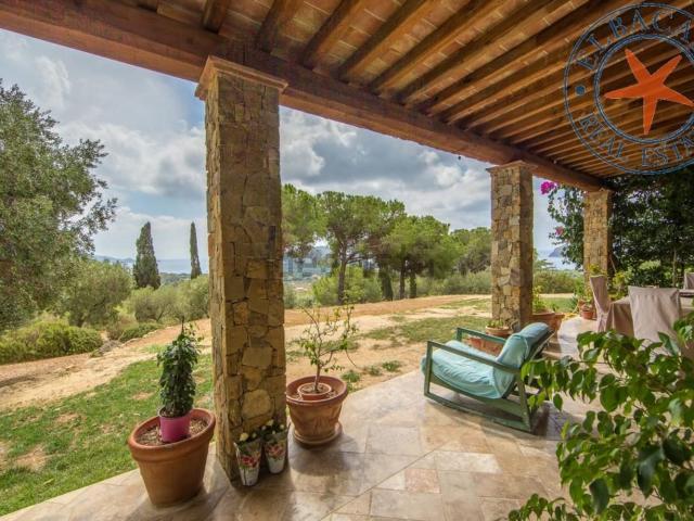 Casa in vendita a Capoliveri, Toscana