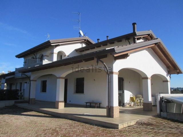 Casa in vendita a Unione dei comuni Valle del Savio, Cesenà