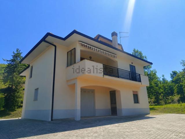 Casa in vendita a Collettara, Scoppito