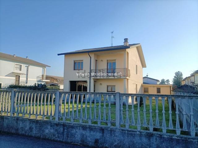 Casa in vendita a Trescore Cremasco, Cremona