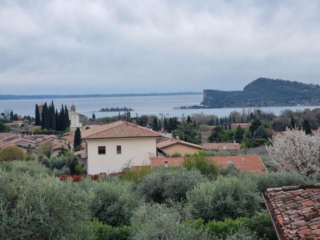 Casa in vendita a Cisano, San Felice Del Benaco