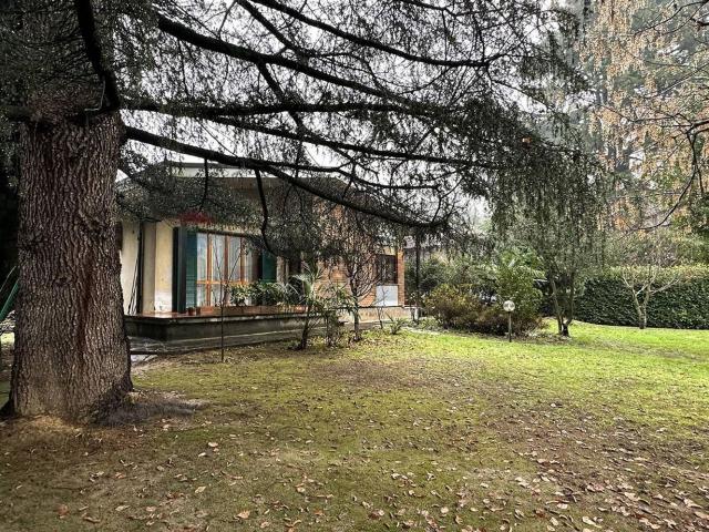 Casa in vendita a Camparada, Lombardia