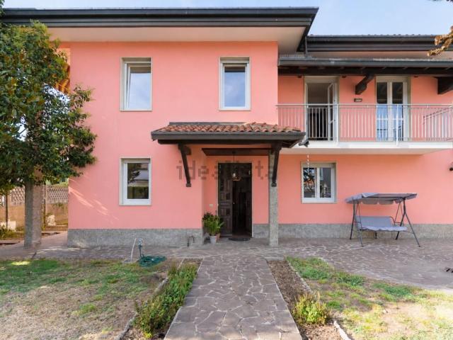 Casa in vendita a Sacconago, Busto Arsizio