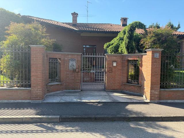 Casa in vendita a Unione dei Comuni I Fontanili, Zibido San Giacomo