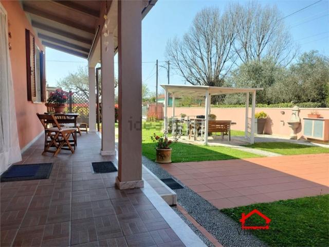 Casa in vendita a Alteta, Massa