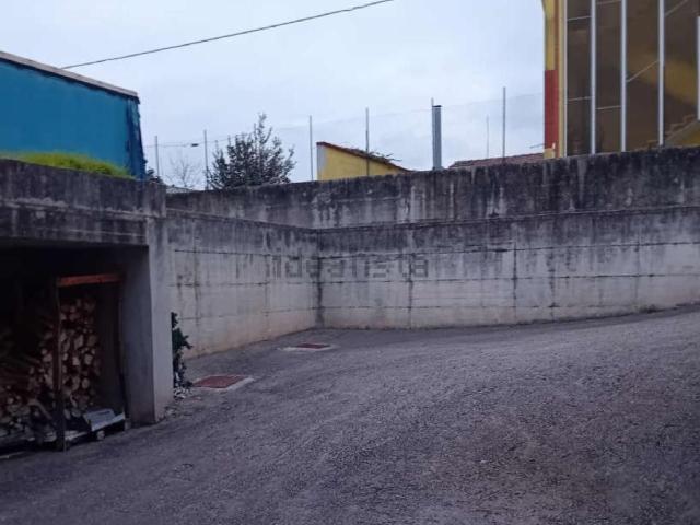 Casa in vendita a Frosinone, Lazio