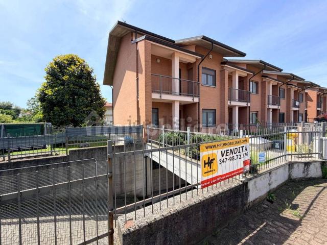 Casa in vendita a Località Battitore, Piemonte