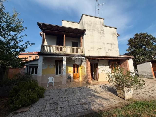 Casa in vendita a Fara Gera d'Adda, Bergamo