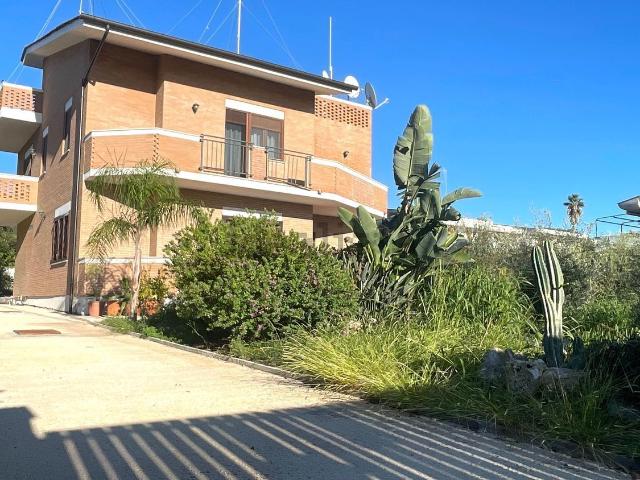 Casa in vendita a Lido di Enea, Roma Capitale