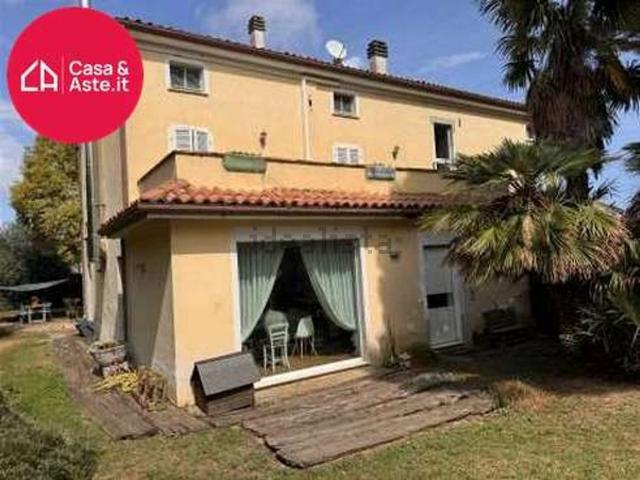 Casa in vendita a Marche, Fermo