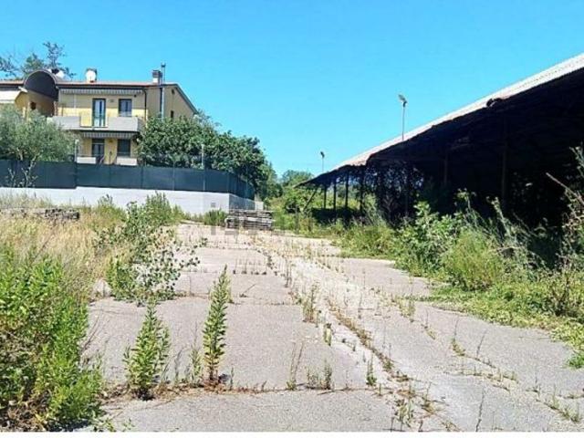 Casa in vendita a Centro Storico, Marche