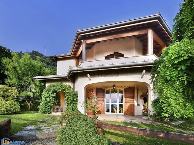 Casa in vendita a Missirano, Lecco