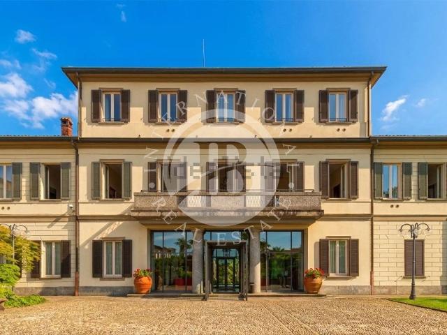 Casa in vendita a Figino Serenza, Lombardia