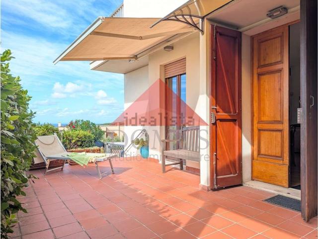 Casa in vendita a Salivoli, Piombino