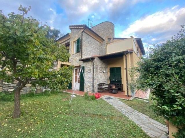 Casa in vendita a Garlenda, Liguria