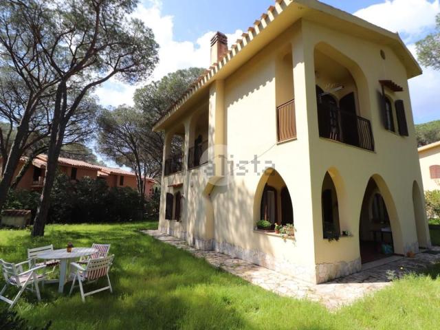 Casa in vendita a Pula, Sardigna/Sardegna