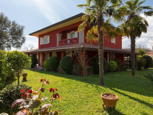 Casa in vendita a Ceccano, Lazio