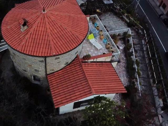 Casa in vendita a Ventimiglia, Liguria