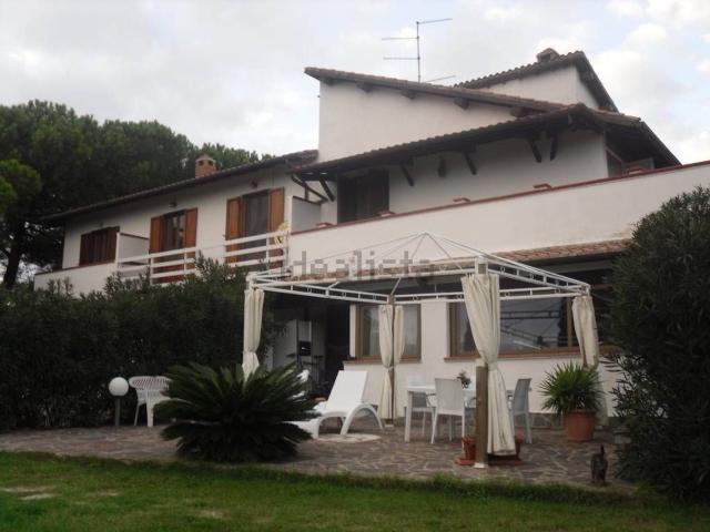 Casa in vendita a Follonica, Toscana