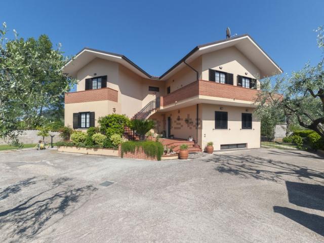 Casa in vendita a Torrevecchia Teatina, Abruzzo