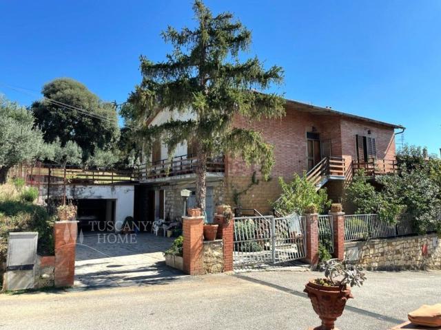 Casa in vendita a Montalcino, Toscana