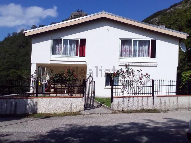 Casa in vendita a Valle Castellana, Abruzzo