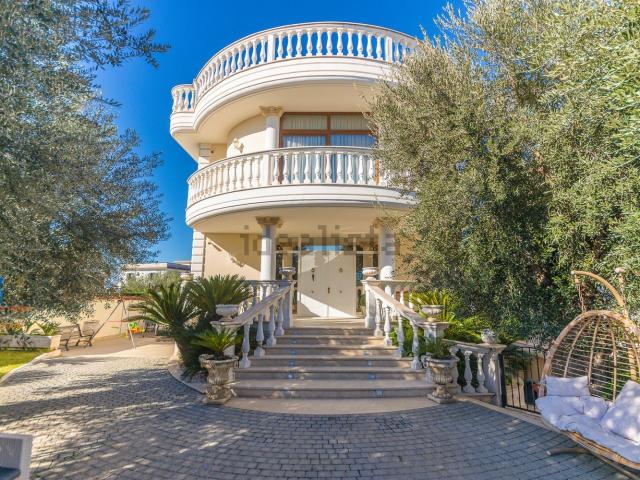 Casa in vendita a Villa Verde, Roma Capitale