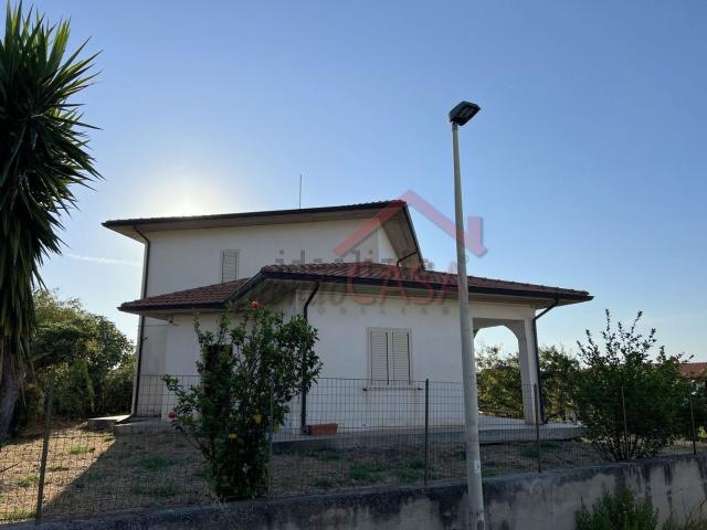Casa in vendita a San Leo, Calabria
