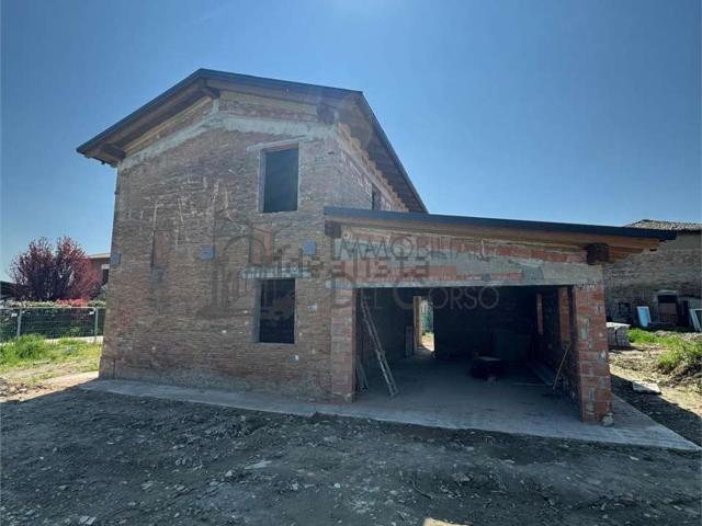 Casa in vendita a Buon Pastore-Sant'Agnese-San Damaso, Modena
