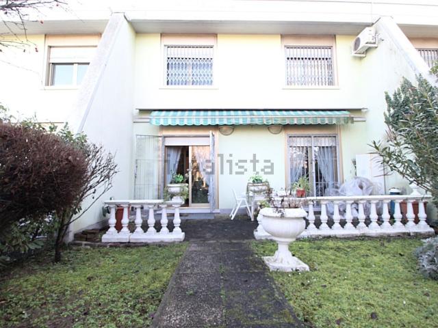Casa in vendita a San Faustino-Madonnina-Quattroville, Modena