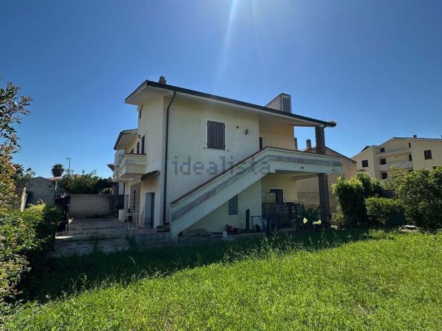 Casa in vendita a Santa Giusta, Sardigna/Sardegna