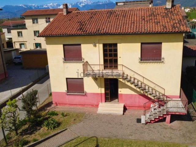 Casa in vendita a Zugliano, Veneto