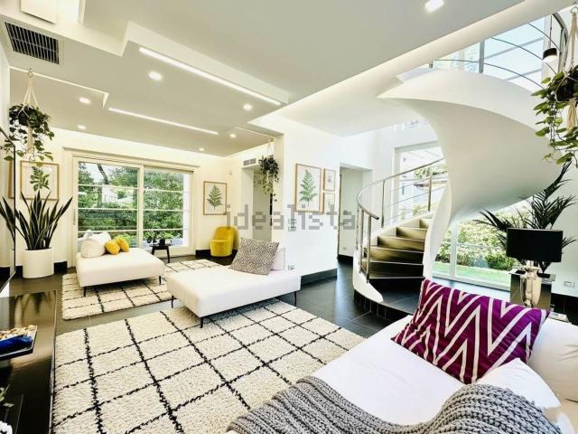 Casa in vendita a Roma Imperiale, Forte Dei Marmi