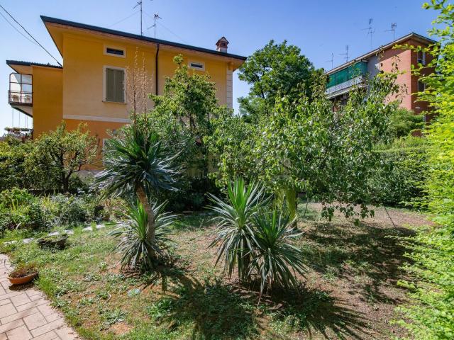 Casa in vendita a Zona Castello, Cremona