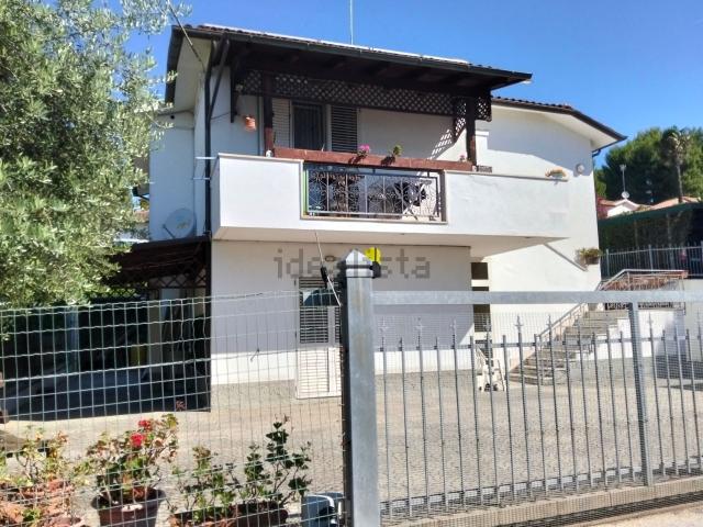 Casa in vendita a Marche, Ancona