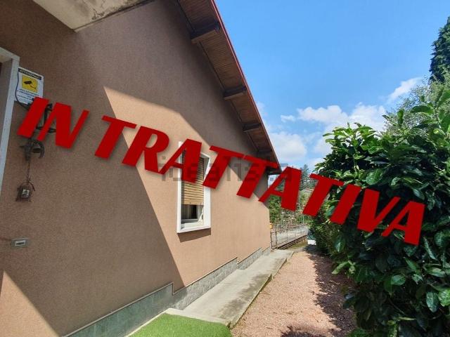 Casa in vendita a Comunità Montana del Piambello, Induno Olona