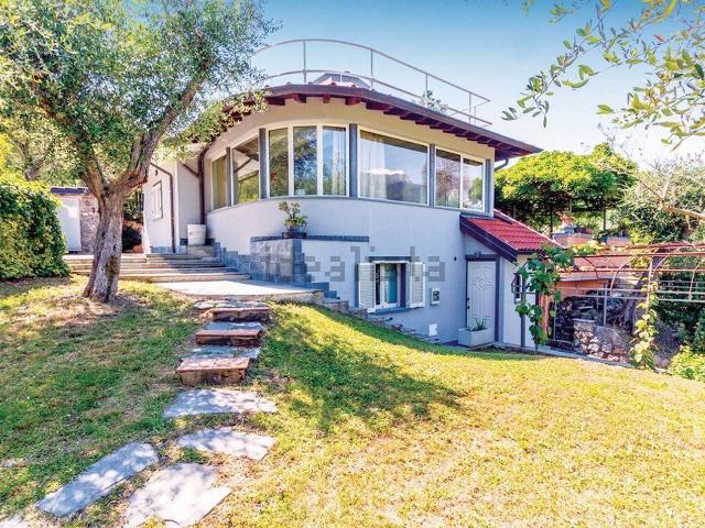 Casa in vendita a Montemagno, Camaiore