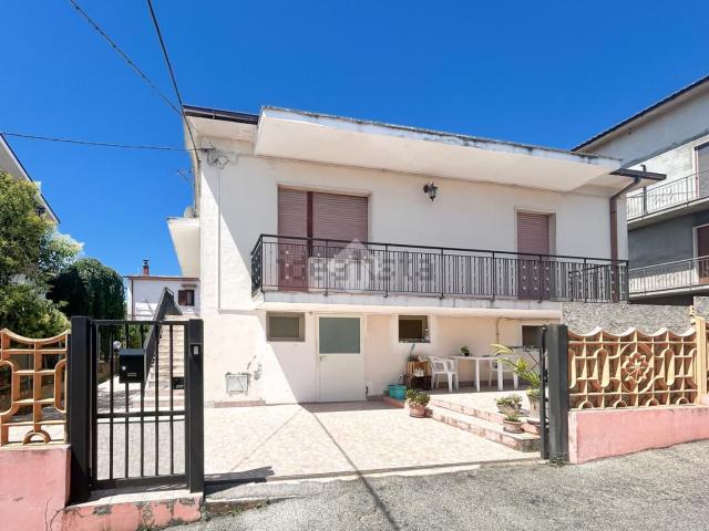 Casa in vendita a Spoltore, Abruzzo