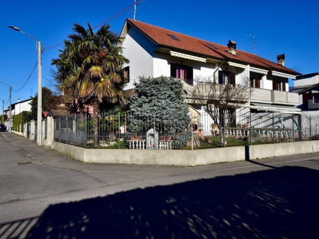 Casa in vendita a Cavalla, Seveso