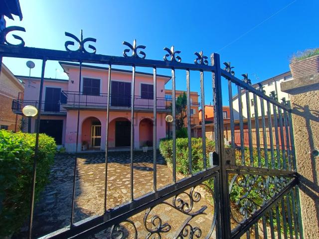 Casa in vendita a Faleria, Lazio
