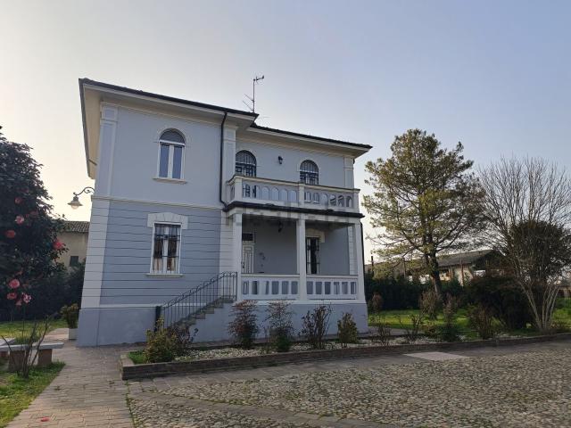 Casa in vendita a Ferrera Erbognone, Lombardia