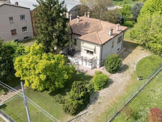 Casa in vendita a Castellucchio, Lombardia