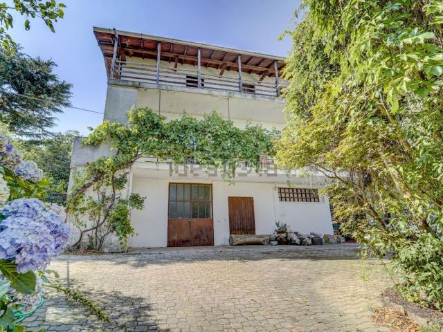 Casa in vendita a Mezzana, Somma Lombardo